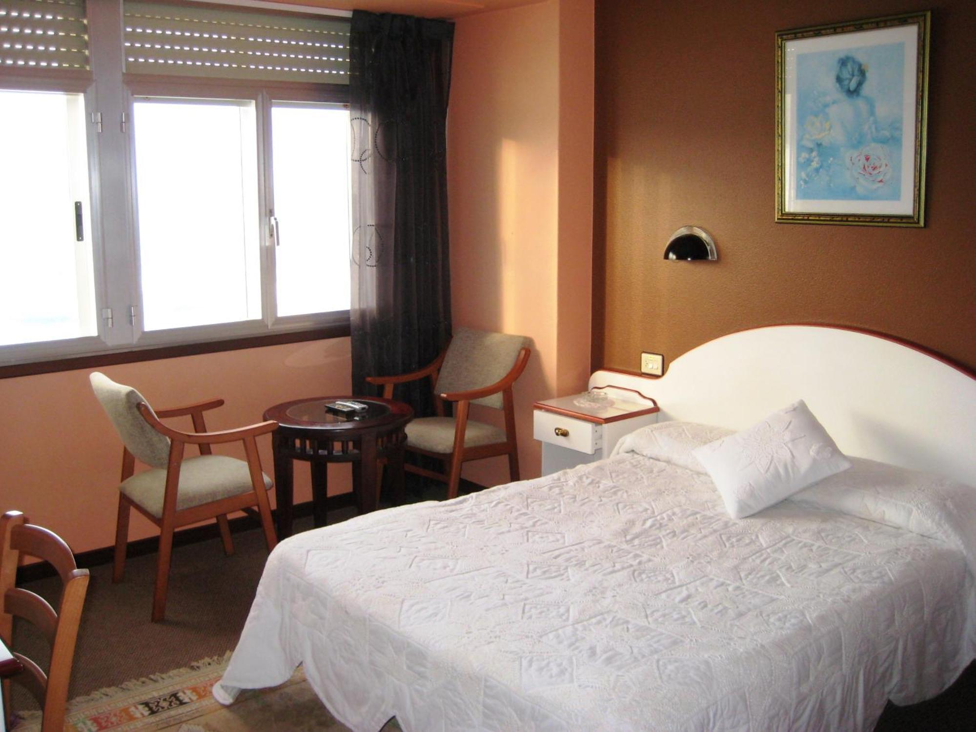 Hostal J.B مالبيسا المظهر الخارجي الصورة